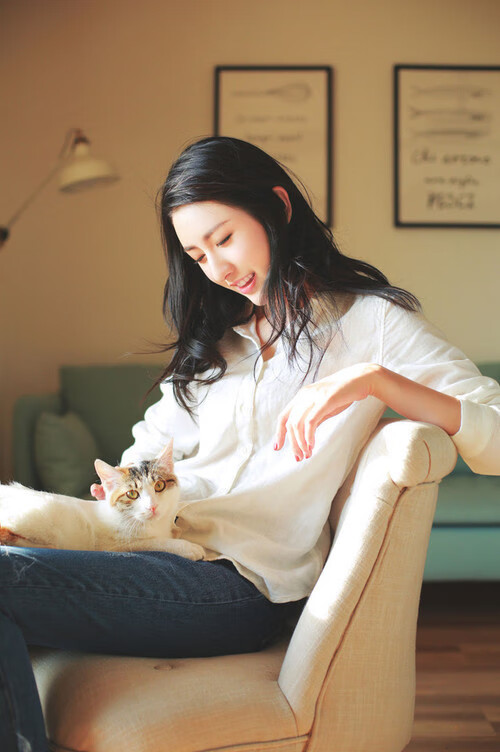 爱游戏体育官方网站-仰泳赛场韩国选手步伐稳健，仰泳比赛视频